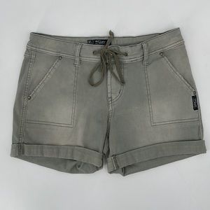 Silver Jeans Suki Mid Rise Shorts